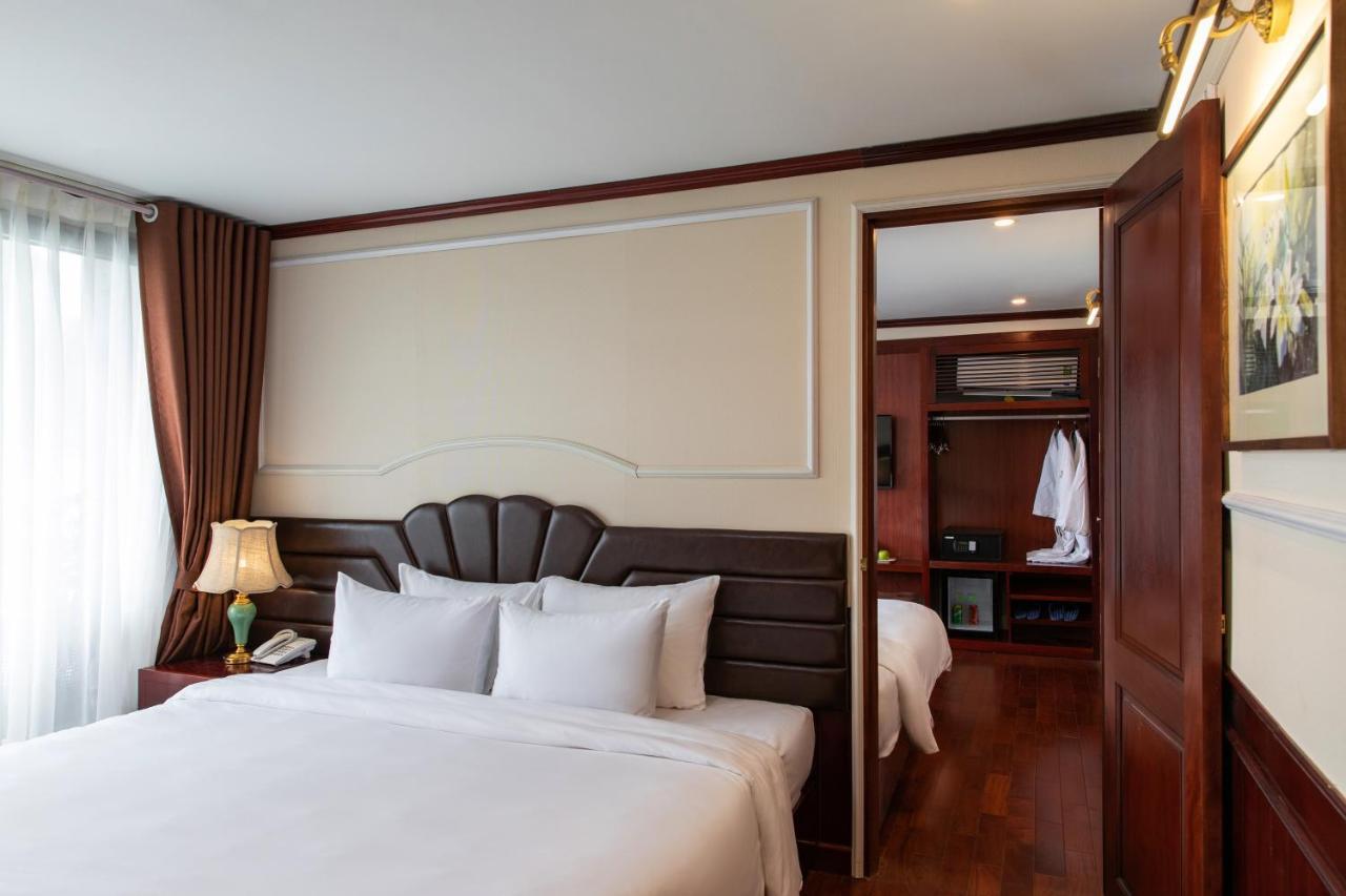 Dora Cruise By Hag Hotel Ha Long Exterior photo
